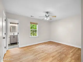 249 S Creek Drive, Jacksonville, NC 28540 – photo 15: Primary Bedroom