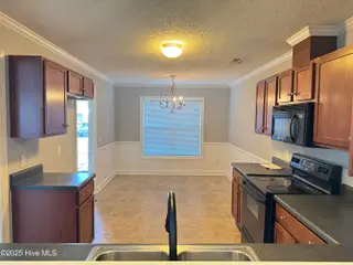4247 Dudleys Grant Drive A, Winterville, NC 28590 – photo 6: IMG_6165