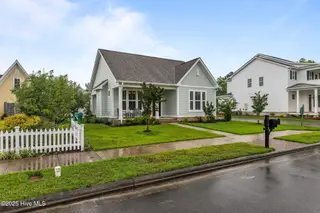 4083 Reunion Pointe Lane, New Bern, NC 28562 – photo 3: 48-web-or-mls-DSC_7146