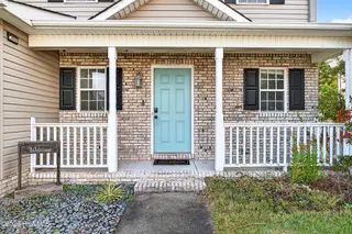 401 Savannah Drive, Jacksonville, NC 28546 – photo 4: 04