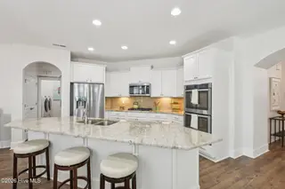 144 Holly Springs Court, Southern Pines, NC 28387 – photo 8: kitchen 1
