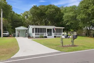 390 Pearson Circle, Newport, NC 28570 – photo 4: 4-web-or-mls-590A6060