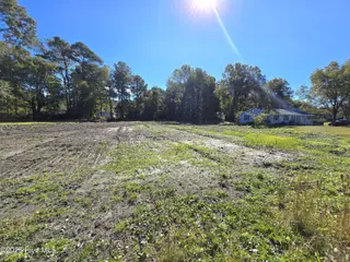1388 Old Folkstone Road, Sneads Ferry, NC 28460 – photo 3: 1