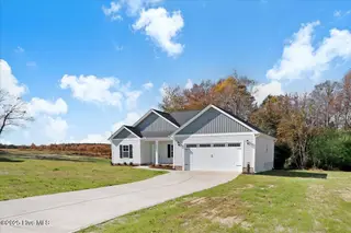 103 Sagewood Drive, Dudley, NC 28333 – photo 4: 02-103 Sagewood Dr-2