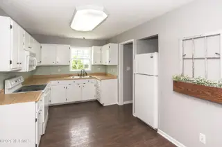 2271 Old Route 22, Kenly, NC 27542 – photo 7: 009_Kitchen