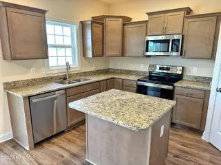 639 Indigo Johnston Drive, Jacksonville, NC 28546 – photo 6: IMG_5191