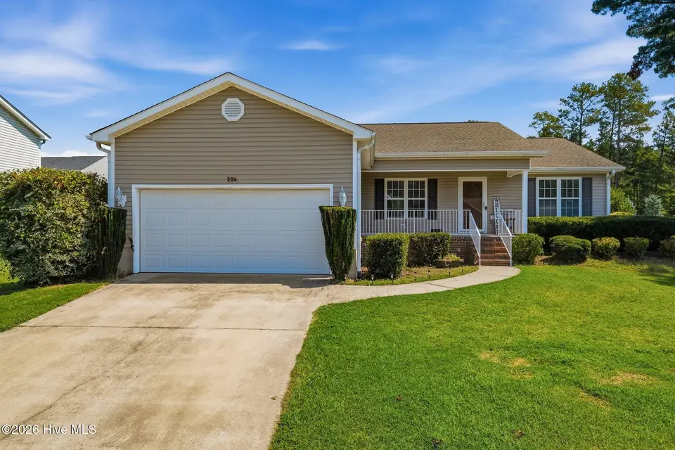 204 Savannah Garden Drive, Carthage, NC 28327 – photo 1 of 34: 1_DSCF6021