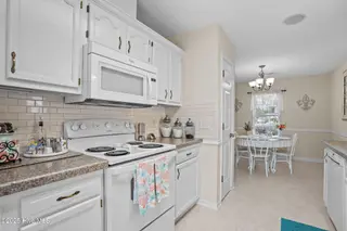 58 Crystal Road, Southport, NC 28461 — 3-bedroom home in Sterling Oaks, Southport, NC, photo 13 of 56: 51-web-or-mls-DSC09788