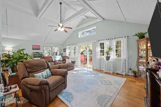 3013 Red Fox Road, Trent Woods, NC 28562 – photo 17: 40-web-or-mls-DSC_3795