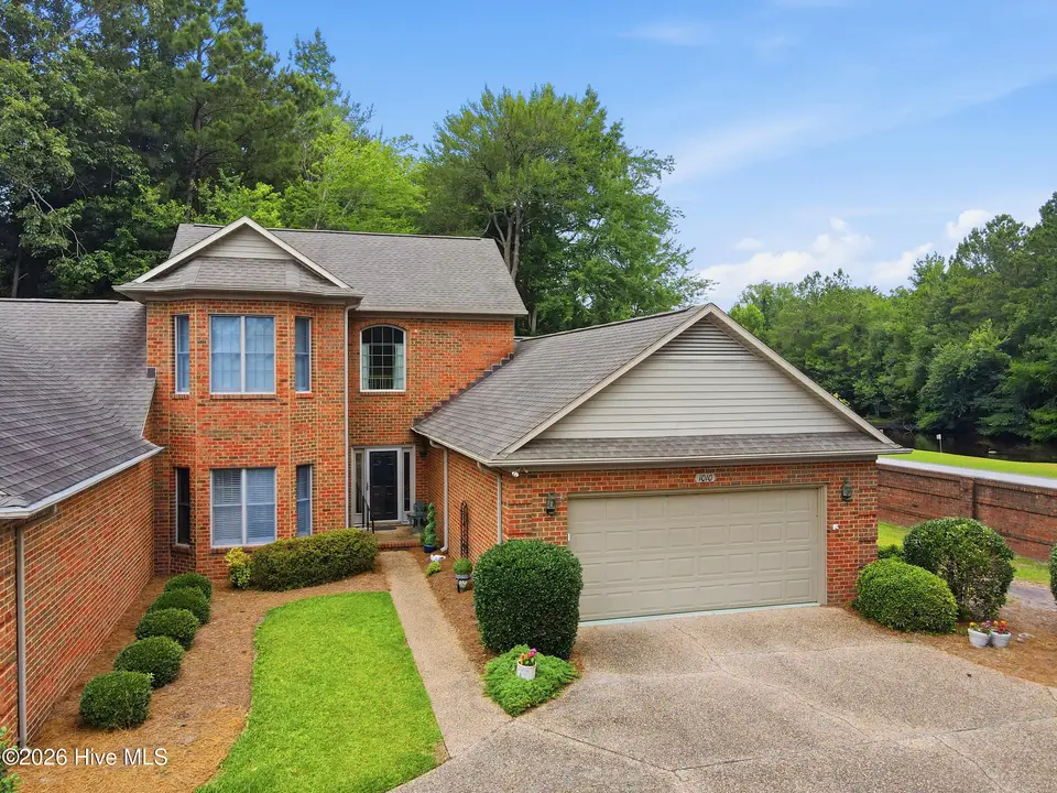 1010 Devonshire Drive, Trent Woods, NC 28562 – photo 1 of 40: 1010 Devonshire Drive