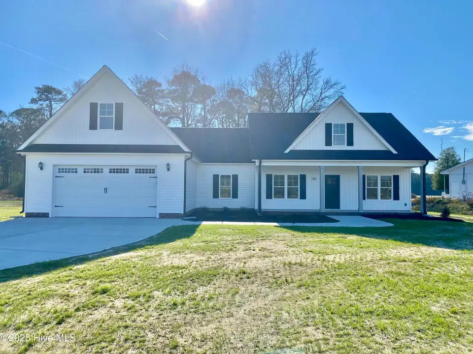 385 Paul Hare Road, Goldsboro, NC 27530 – photo 1 of 29: IMG_4165