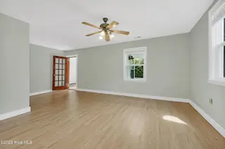 4121 Castle Hayne Road, Castle Hayne, NC 28429 — 3-bedroom home, Castle Hayne, NC, photo 6 of 25
