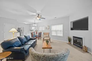 2207 Locksley Woods Drive A, Greenville, NC 27858 – photo 20: 21-web-or-mls-BLS_0051