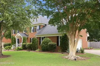 105 Christina Drive, Greenville, NC 27858 – photo 4: Front View 2