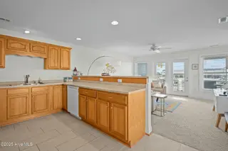 5022 E Oak Island Drive Apt 3, Oak Island, NC 28465 – photo 4: tempImageU2aQUa