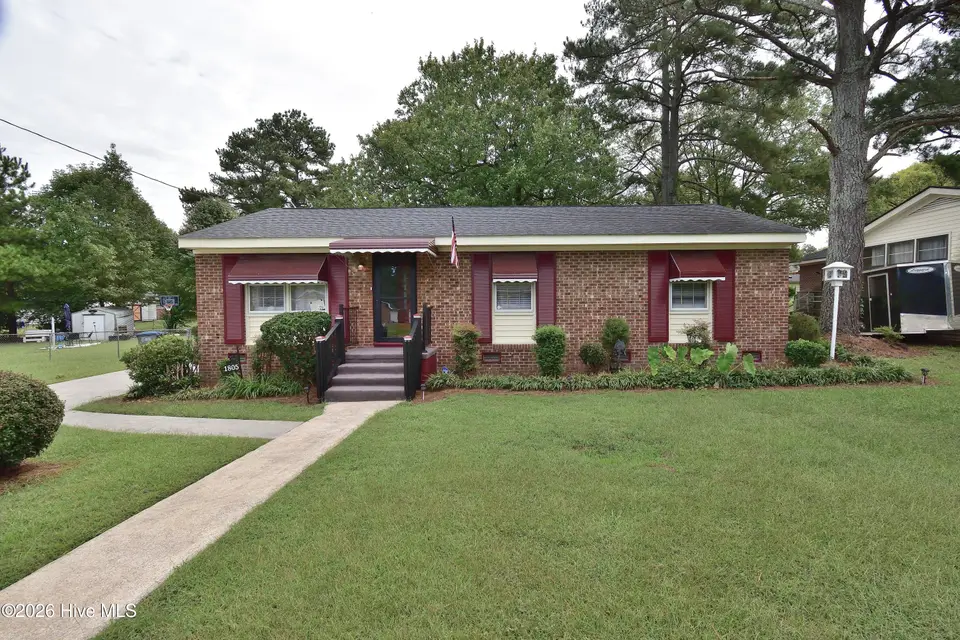 1805 Duncan Drive, Rocky Mount, NC 27801 — 3-bedroom home in Berkshire Acres, Rocky Mount, NC, photo 1 of 14: DSC_5186