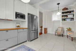 312 N 6th Street, Wilmington, NC 28401 – photo 17: Kitchen + Breakfast Nook