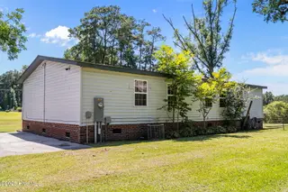 3426 Burgaw Highway, Jacksonville, NC 28540 – photo 4: 7-web-or-mls-07