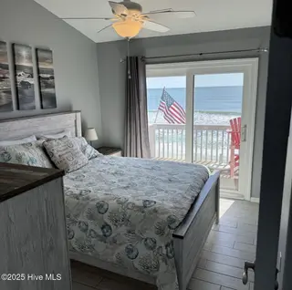 618 N Shore Drive, Surf City, NC 28445 – photo 16: IMG_2560