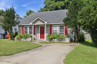 208 Old Oak Road, Elizabeth City, NC 27909 – photo 2: 2-web-or-mls-IMG_8408