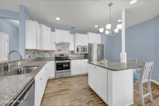443 Deveraux Drive, Wilmington, NC 28412 — 3-bedroom home in Riverlights - Del Webb, Wilmington, NC, photo 11 of 56: 008_img_9488_508