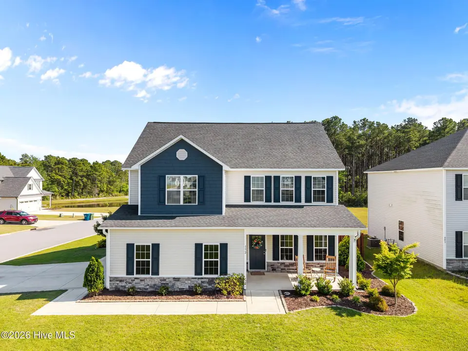152 Oyster Landing Drive, Sneads Ferry, NC 28460 – photo 1 of 57: 2-web-or-mls-152 Oyster Landing Dr. 91