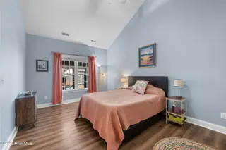 109 Fernie Lane, New Bern, NC 28560 – photo 16: Primary Bedroom