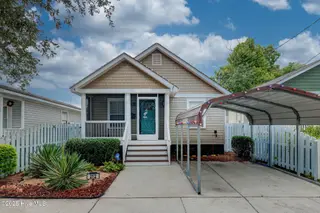 212 S 11th Street, Wilmington, NC 28401 – photo 2: 212S11thStreet(2)