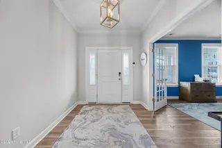439 Sugar Cove, Wilmington, NC 28411 — 5-bedroom home in Scotts Hill Village, Wilmington, NC, photo 8 of 63: 4_foyer