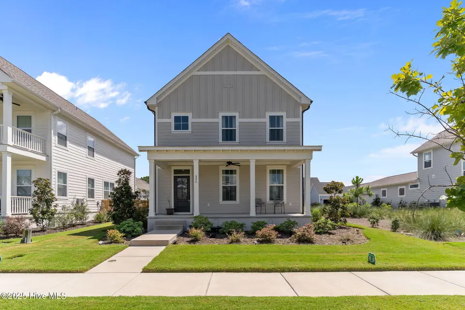 826 Trisail Terrace, Wilmington, NC 28412 – photo 1 of 53: Welcome to Riverlights