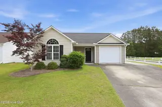 4100 Elizabeth Avenue, New Bern, NC 28562 – photo 1: 1-web-or-mls-0C0A5853