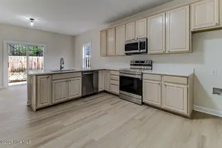 1020 Lake Norman Lane, Leland, NC 28451 — 3-bedroom home in Lake Forest Village, Leland, NC, photo 10 of 26: IMG_0494_5_6_7_8