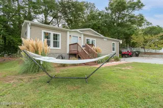 314 Jones Street, Emerald Isle, NC 28594 – photo 1: Exterior