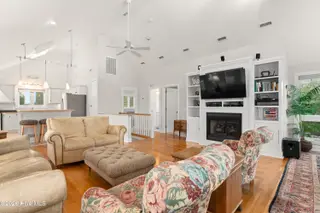 8 Royal Tern Court, Bald Head Island, NC 28461 – photo 8: Living Room