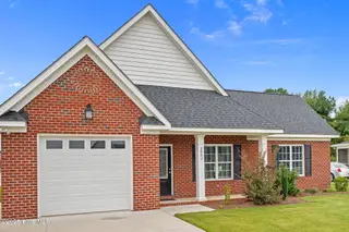 3003 Somerset Court, Tarboro, NC 27886 – photo 3: Front of the House