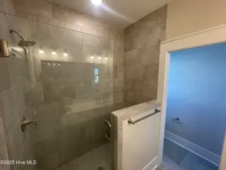 1526 Manta Ray Way, Sunset Beach, NC 28468 – photo 12: Owners Bath