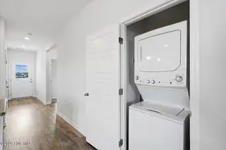 619 Sturgeon Street, Smithfield, NC 27577 – photo 7: 06-619 Sturgeon St-6