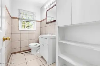 209 Dewitt Street, Jacksonville, NC 28540 — 3-bedroom home in Oak Grove, Jacksonville, NC, photo 11 of 23: dewitt-11