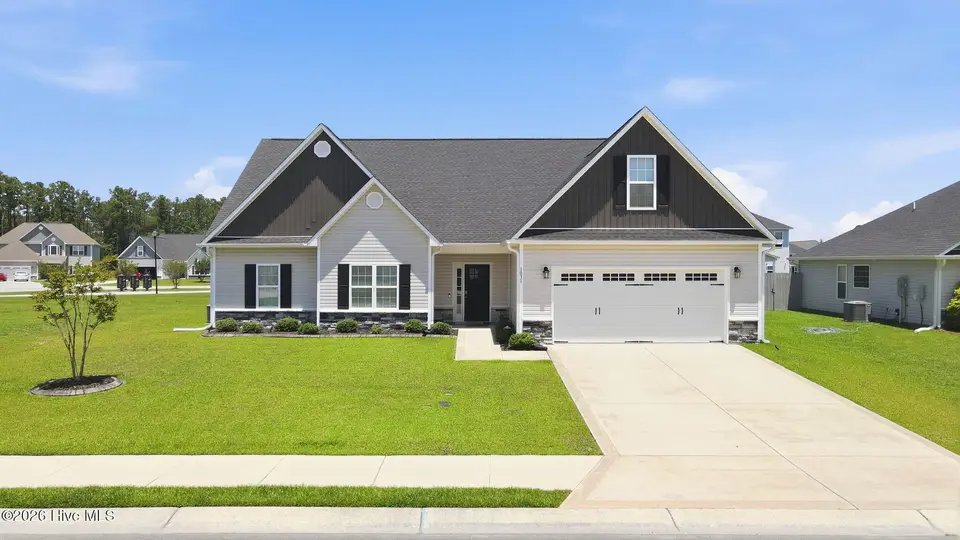 1031 Mackerel Manor, New Bern, NC 28562 – photo 1 of 44: 1-web-or-mls-DJI_0707_edit