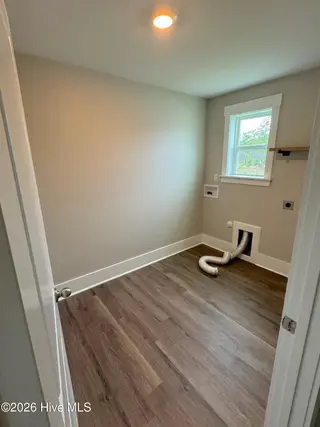 241 Salt Meadow Lane, Newport, NC 28570 – photo 22: Laundry