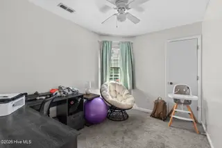 411 Hunting Green Drive, Jacksonville, NC 28546 – photo 6: hunting-6