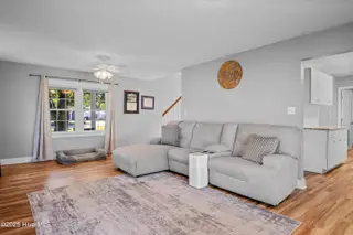 1223 Creek Road, Morehead City, NC 28557 — 3-bedroom home in Dill Creek, Morehead City, NC, photo 10 of 60: 1223RiverRd-11-5-25-010