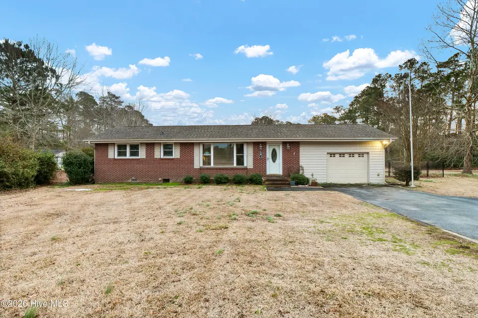 1830 Nc Highway 210 E, Hampstead, NC 28443 — 3-bedroom home, Hampstead, NC, photo 1 of 33