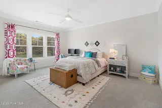 139 Freedom Park Road, Beaufort, NC 28516 – photo 6: Spacious primary suite overlooking pond