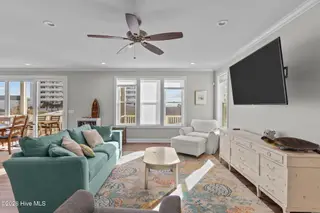 1613 Bowfin Lane, Carolina Beach, NC 28428 – photo 10: 8-web-or-mls-BTS03758