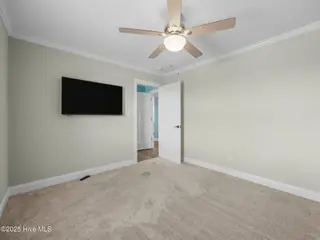 2311 Emerald Drive, Emerald Isle, NC 28594 – photo 6: 16-web-or-mls-P4252309