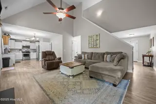 235 Westfield Drive, Richlands, NC 28574 – photo 8: 16-web-or-mls-235 Westfield Dr. 42