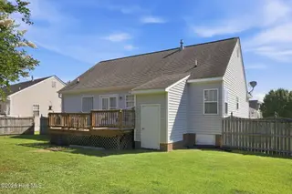 1204 Quarterpath Drive, Winterville, NC 28590 – photo 6: 47-web-or-mls-IMG_2882