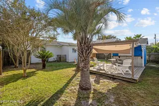 412 Raleigh Avenue, Carolina Beach, NC 28428 — 2-bedroom home, Carolina Beach, NC, photo 18 of 20: 8-web-or-mls-DSC09798