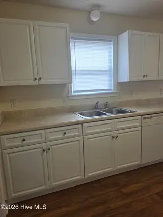 204 Melonie Drive, Elizabeth City, NC 27909 – photo 12: Kitchen2